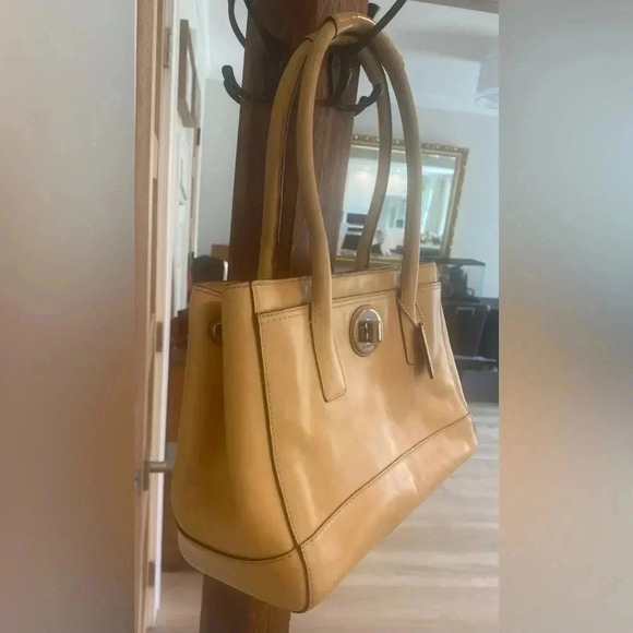 Vtg Coach Classic Madeline Tote Satchel Handbag Beige/Yellow Great Condition - Picture 10 of 12